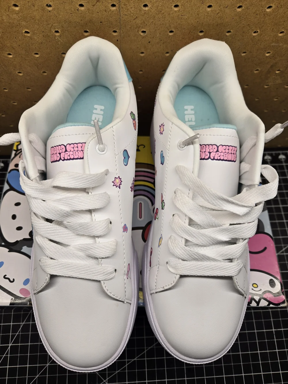 Heelys Hello Kitty and Friends Kids Shoe Box - Multicolor